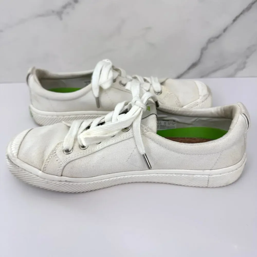 Cariuma Unisex OCA Low Sneaker Size W 9 Casual Canvas Cork Organic Off White